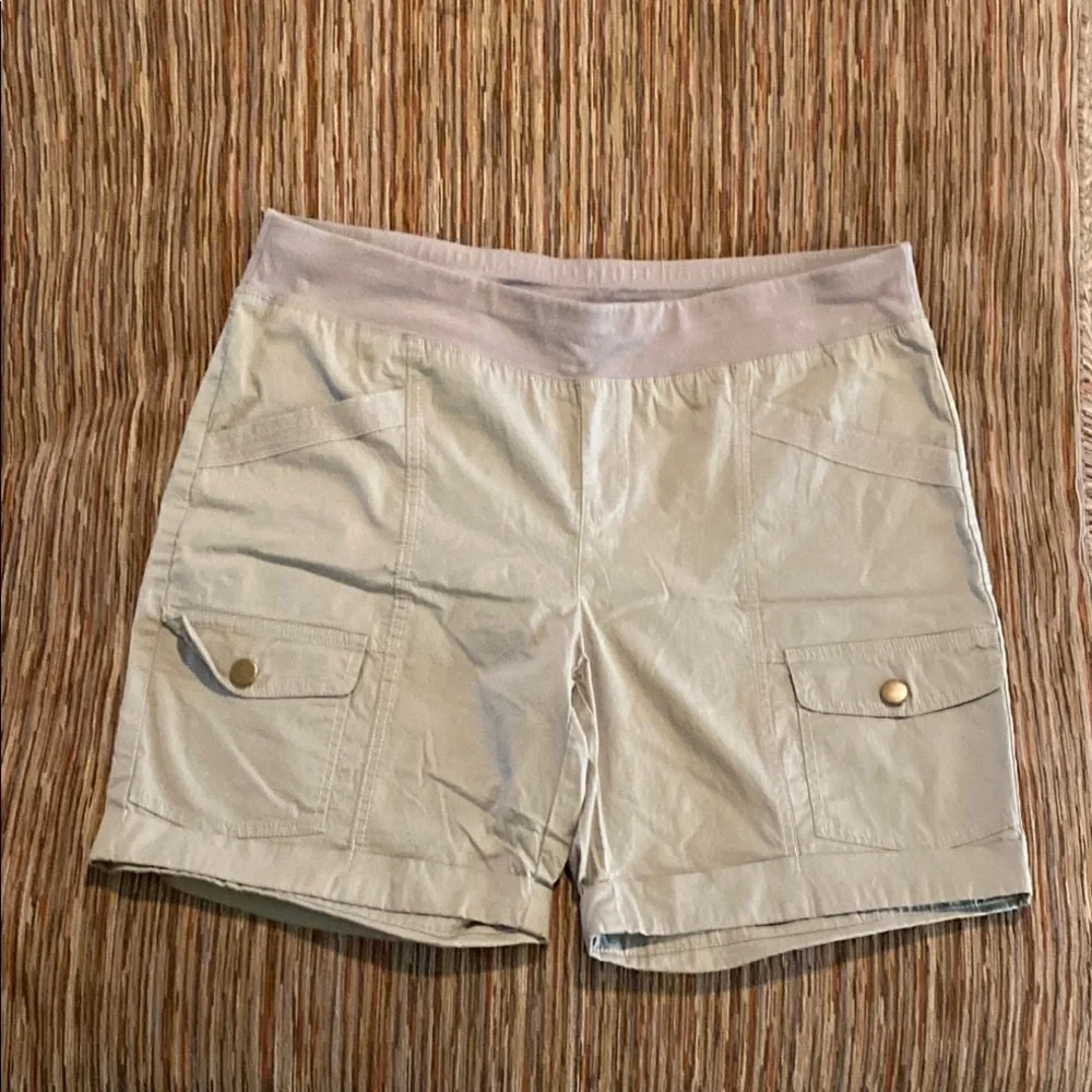 Women's Tan Shorts - Picture 1 of 8